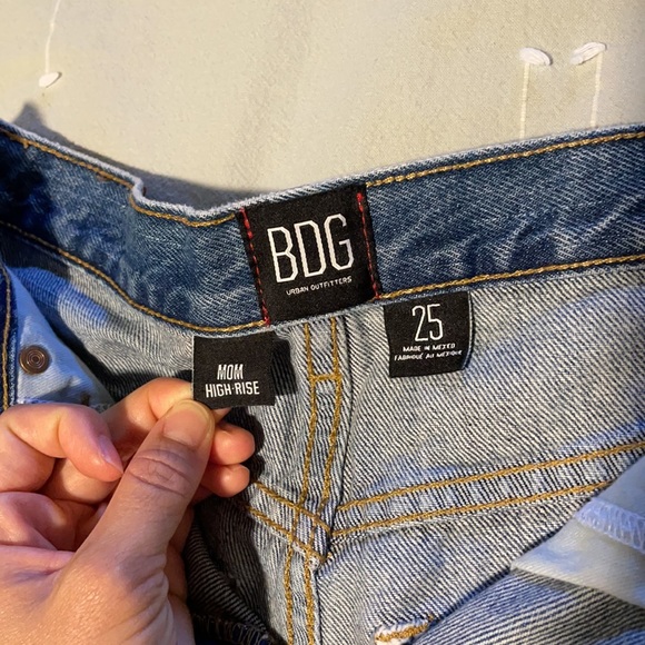 Urban Outfitters Shorts - Picture 3 of 3